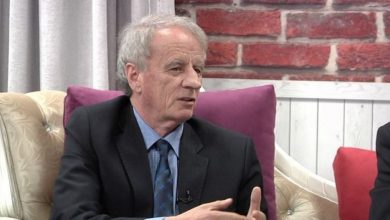 Muhamedi: Maqedonasit janë vetëm me 60 mijë veta më tepër se shqiptarët në Maqedoni Muhamedi: Maqedonasit janë vetëm me 60 mijë veta më tepër se shqiptarët në Maqedoni