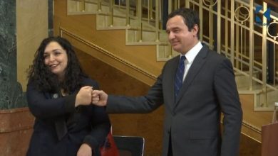 Albin Kurti nuk lejohet të garojë në zgjedhje, KQZ skualifikon 47 kandidatë për deputetë në Kosovë Albin Kurti nuk lejohet të garojë në zgjedhje, KQZ skualifikon 47 kandidatë për deputetë në Kosovë