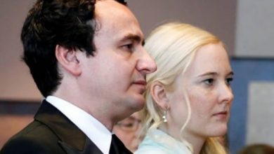 Pas fitores del pasuria e Albin Kurtit, ka vetëm 934 euro, bashkëshortja 200 mijë euro borxhe Pas fitores del pasuria e Albin Kurtit, ka vetëm 934 euro, bashkëshortja 200 mijë euro borxhe