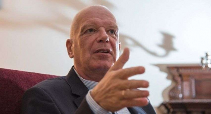 Historiani serb trondit Beogradin me deklaratën e tij: Kosova e pavarur, të gjithë e dinë, por e fusin kokën në rërë Historiani serb trondit Beogradin me deklaratën e tij: Kosova e pavarur, të gjithë e dinë, por e fusin kokën në rërë