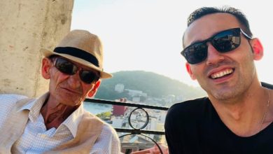 Djali i Lefter Çipës i shkruan Albin Kurtit pas homazhit që i bëri të atit: Vlerësimi juaj është një çmim i madh që vjen nga Kosova jonë Djali i Lefter Çipës i shkruan Albin Kurtit pas homazhit që i bëri të atit: Vlerësimi juaj është një çmim i madh që vjen nga Kosova jonë