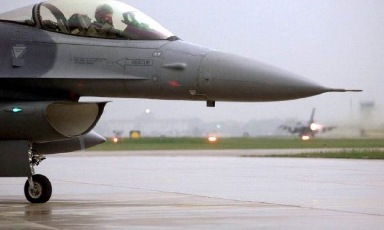 NATO-ja njofton se janë hapur rrugë të reja në hapësirën e ulët ajrore të Kosovës NATO-ja njofton se janë hapur rrugë të reja në hapësirën e ulët ajrore të Kosovës
