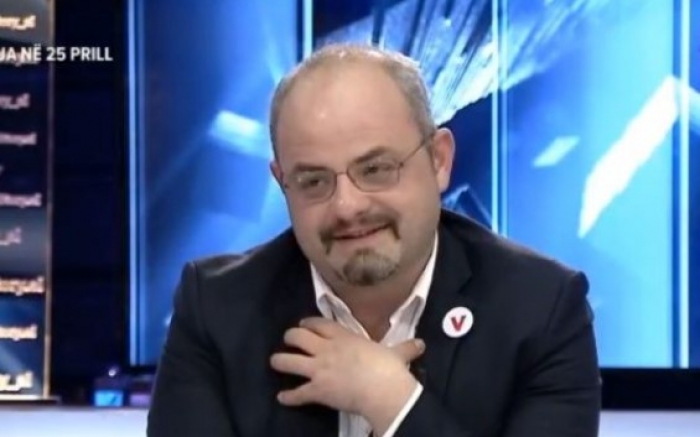 Pse nuk u bë publik takimi Rama-Kurti? Bojken Abazi zbulon se kreu i LVV ia la në dorë… Pse nuk u bë publik takimi Rama-Kurti? Bojken Abazi zbulon se kreu i LVV ia la në dorë…
