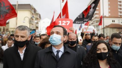 Gazeta zvicerane: “Kurti do ta bëjë Kosovën, `Zvicër të Ballkanit`” Gazeta zvicerane: “Kurti do ta bëjë Kosovën, `Zvicër të Ballkanit`”