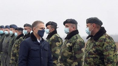 Ministri serb i Mbrojtjes: Duhet ta pajisim ushtrinë, situata në Kosovë po ndërlikohet Ministri serb i Mbrojtjes: Duhet ta pajisim ushtrinë, situata në Kosovë po ndërlikohet