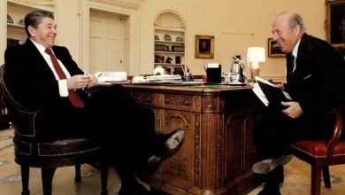 Ndrron jetë diplomati amerikan që kërkoi nga Clinton bombardimin e Serbisë: Propozonte gjykimin e udhëheqësve serb si mizori lufte Ndrron jetë diplomati amerikan që kërkoi nga Clinton bombardimin e Serbisë: Propozonte gjykimin e udhëheqësve serb si mizori lufte