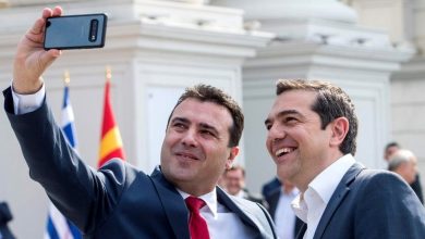 Atentat ndaj Zoran Zaev, si u shpëtua kryeministri maqedonas: E ruanin si të ishte presidenti amerikan Atentat ndaj Zoran Zaev, si u shpëtua kryeministri maqedonas: E ruanin si të ishte presidenti amerikan