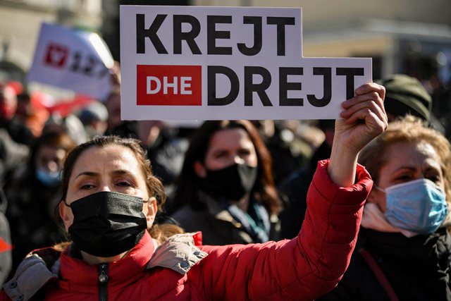 Nis numërimi i votave, Vetëvendosja bën apel të fortë për komisionerët: Kujdes nga… Nis numërimi i votave, Vetëvendosja bën apel të fortë për komisionerët: Kujdes nga…