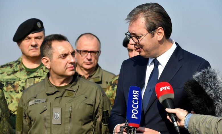 “Shqiptarët u frikësuan…”, Provokon Beogradi: Po të duam kthehemi me forcë në Kosovë pa nevojën e rusëve “Shqiptarët u frikësuan…”, Provokon Beogradi: Po të duam kthehemi me forcë në Kosovë pa nevojën e rusëve