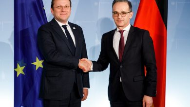 Varhelyi takon ministrin e Jashtëm gjerman: Sa më shpejt bisedimet e pranimit me Shqipërinë dhe Maqedoninë