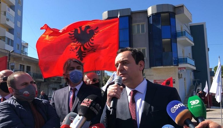 “Le të bëjmë gjithçka”/ Kurti uron 28 nëntorin: Shqiptarët duhet të krenohen me vendin e kombin e tyre! “Le të bëjmë gjithçka”/ Kurti uron 28 nëntorin: Shqiptarët duhet të krenohen me vendin e kombin e tyre!