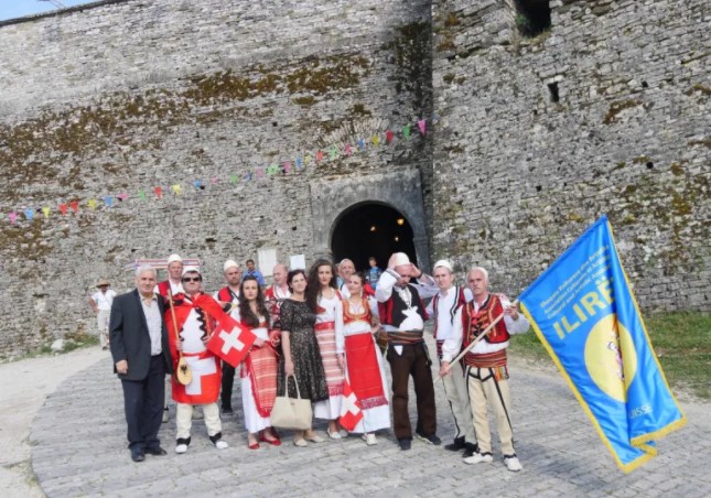 “Ilirët” e Lozanës, prijatarë të kulturës shqiptare në Zvicrën frankofane “Ilirët” e Lozanës, prijatarë të kulturës shqiptare në Zvicrën frankofane