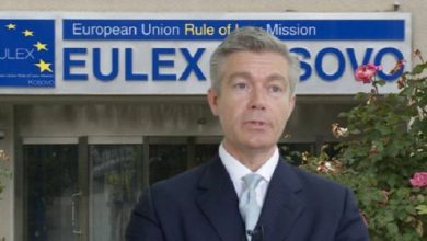 Mosliberalizimi i vizave, Simmons: Kur do t’i jepet popullit të Kosovës respekti që meriton? Mosliberalizimi i vizave, Simmons: Kur do t’i jepet popullit të Kosovës respekti që meriton?