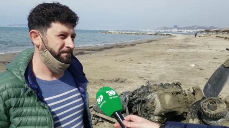 Gjendet avioni i groposur në plazh/ Durrës, nën rërë edhe mbetje të armatimit të avionit luftarak