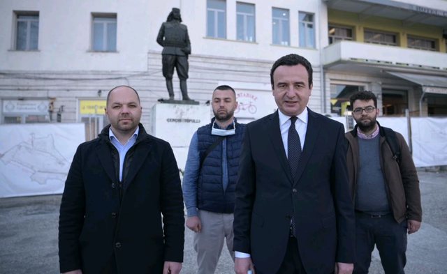 “REL”: Albin Kurti, problemet në Kosovë e fushatën në Shqipëri “REL”: Albin Kurti, problemet në Kosovë e fushatën në Shqipëri