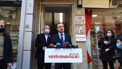 Kandidatët e VV/ Albin Kurti nis fushatën në Shqipëri: Shqiptarët kanë nevojë për ndryshime, do bashkëpunoj me Tiranën zyrtare Kandidatët e VV/ Albin Kurti nis fushatën në Shqipëri: Shqiptarët kanë nevojë për ndryshime, do bashkëpunoj me Tiranën zyrtare
