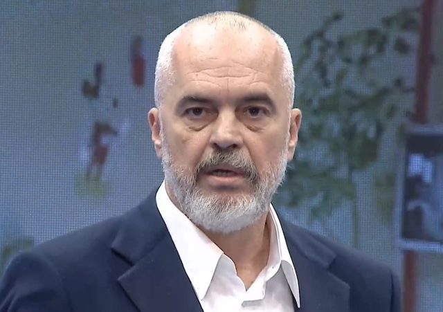 “Vraponi, sulmoni, derë më derë”! Rama u ndan porositë kandidatëve për deputetë