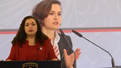 ‘Të pështysh veten në fytyrë’, Besa Shahini SULMON Vjosa Osmanin, e krahason me Bashën dhe Metën ‘Të pështysh veten në fytyrë’, Besa Shahini SULMON Vjosa Osmanin, e krahason me Bashën dhe Metën
