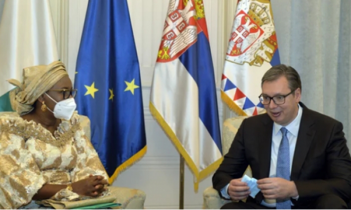 Vuçiç takohet me ambasadoren nigeriane: Faleminderit që nuk e keni njohur Kosovën Vuçiç takohet me ambasadoren nigeriane: Faleminderit që nuk e keni njohur Kosovën