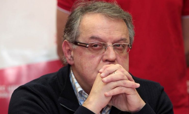 “Është qesharake të mendosh se Osmani është zgjedhur nga populli”, ish-zv.kryeministri i Serbisë: U vendos presidente nga ndërkombëtarët për të ekuilibruar Kurtin “Është qesharake të mendosh se Osmani është zgjedhur nga populli”, ish-zv.kryeministri i Serbisë: U vendos presidente nga ndërkombëtarët për të ekuilibruar Kurtin