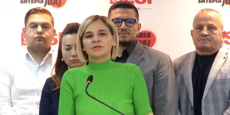 VIDEO/ Kryemadhi flet pas ‘tretjes’ së LSI: I kërkoj falje Ilir Metës, por do të ringrihemi nga hiri ynë