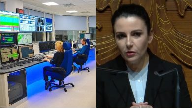 Protesta e kontrollorëve, Balluku drejton gishtin nga Berisha, i bën thirrje Metës: Grusht shteti! Të reagojë, po mbahet peng një shtet nga një grup njerëzish