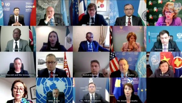 SKANDAL/ Flamuri i Kosovës acaron përfaqësuesin e Rusisë në OKB, ndërpritet mbledhja e Këshillit të Sigurimit SKANDAL/ Flamuri i Kosovës acaron përfaqësuesin e Rusisë në OKB, ndërpritet mbledhja e Këshillit të Sigurimit