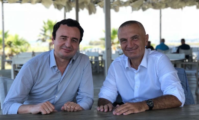 Meta: Shqipëria duhet të heqë dorë nga “kujdestaria” e Kosovës, mbetem kundër ndryshimit të kufijve në Ballkan! Meta: Shqipëria duhet të heqë dorë nga “kujdestaria” e Kosovës, mbetem kundër ndryshimit të kufijve në Ballkan!