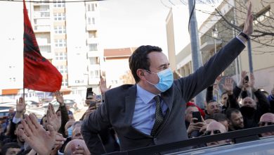 Fushata e Ministrave të Albin Kurtit, qytetarët e Kosovës janë kundër: Prioritet pandemia, jo zgjedhjet në Shqipëri Fushata e Ministrave të Albin Kurtit, qytetarët e Kosovës janë kundër: Prioritet pandemia, jo zgjedhjet në Shqipëri