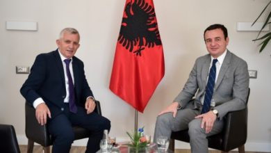 Ambasadori i Kosovës në Shqipëri: Do të bashkëpunojmë me Kurtin, disa marrëveshje mes dy vendeve s’u zbatuan Ambasadori i Kosovës në Shqipëri: Do të bashkëpunojmë me Kurtin, disa marrëveshje mes dy vendeve s’u zbatuan