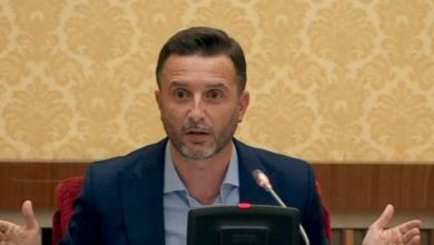 Nafta bie në bursë, por jo në Shqipëri/ Braçe akuza bordit të transparencës: Ju e shisni sipas… Nafta bie në bursë, por jo në Shqipëri/ Braçe akuza bordit të transparencës: Ju e shisni sipas…