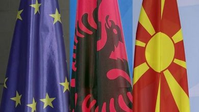 Kush dhe pse kërkon të ndahet Shqipëria nga Maqedonia veriore në procesin e anëtarësimit në Bashkimin Evropian? Kush dhe pse kërkon të ndahet Shqipëria nga Maqedonia veriore në procesin e anëtarësimit në Bashkimin Evropian?