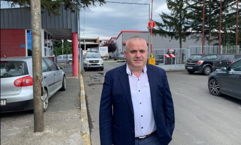 Hoxha “mbin” në Lipjan te kompania ku u sekuestrua kokaina: Ende po peshohet… Kjo linja e “re” nga Brazili, diçka me kujton!