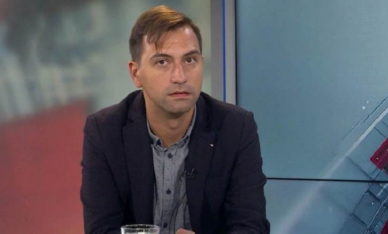 Ivan Gjuriq: Serbia t’u kërkojë falje shqiptarëve Ivan Gjuriq: Serbia t’u kërkojë falje shqiptarëve