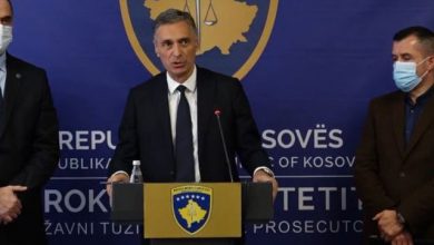Sekuestrimi i 400 kg kokainë/ Kryeprokurori i Kosovës: Droga kapte vlerën 20 mln euro Sekuestrimi i 400 kg kokainë/ Kryeprokurori i Kosovës: Droga kapte vlerën 20 mln euro