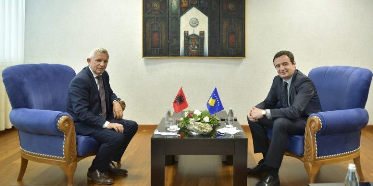Kurti pret në takim ambasadorin e Shqipërisë në Kosovë, ja për çfarë u bisedua Kurti pret në takim ambasadorin e Shqipërisë në Kosovë, ja për çfarë u bisedua