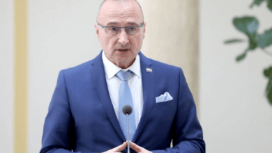 Kroacia i përgjigjet histerisë serbe për Kosovën Kroacia i përgjigjet histerisë serbe për Kosovën