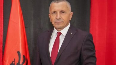 “Shqiptarët duan Kushtetutë të qytetarëve, jo të “popullit serb”