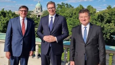 Pas takimit me të dërguarit e SHBA e BE, Vuçiç “zbut tonet”: Gati për dialog me Kosovën! Optimist për zgjidhje Pas takimit me të dërguarit e SHBA e BE, Vuçiç “zbut tonet”: Gati për dialog me Kosovën! Optimist për zgjidhje