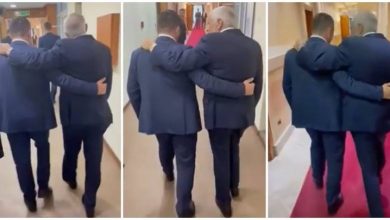 Mehaj krah për krah me gjeneralin amerikan, Clark: Si dy ushtarakë marshojmë drejtë synimeve tona Mehaj krah për krah me gjeneralin amerikan, Clark: Si dy ushtarakë marshojmë drejtë synimeve tona
