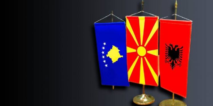 Mediat Greke artikull rreth Shqipërisë, Kosovës dhe Maqedonisë së Veriut: Shërbimet e tyre sekrete janë një instrument i fuqishëm Mediat Greke artikull rreth Shqipërisë, Kosovës dhe Maqedonisë së Veriut: Shërbimet e tyre sekrete janë një instrument i fuqishëm