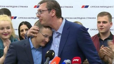 “Po u afruan i pret ushtria e SHBA”, kërcënon ministri i Vuçiç-Osmanin: Ushtria jonë po forcohet, s’ka kufinj mes nesh “Po u afruan i pret ushtria e SHBA”, kërcënon ministri i Vuçiç-Osmanin: Ushtria jonë po forcohet, s’ka kufinj mes nesh