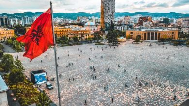 Shqipëria miraton vendimin: Me një aplikim të thjeshtë, shtetasit e Kosovës mund të marrin leje 5-vjeçare qëndrimi në Shqipëri Shqipëria miraton vendimin: Me një aplikim të thjeshtë, shtetasit e Kosovës mund të marrin leje 5-vjeçare qëndrimi në Shqipëri