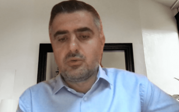 “Shqiptarët me Covid kanë mbushur spitalet në Zvicër”, mjeku tregon si paraqitet situata: Kjo më dhemb, dua ti shoh të jenë mirë “Shqiptarët me Covid kanë mbushur spitalet në Zvicër”, mjeku tregon si paraqitet situata: Kjo më dhemb, dua ti shoh të jenë mirë