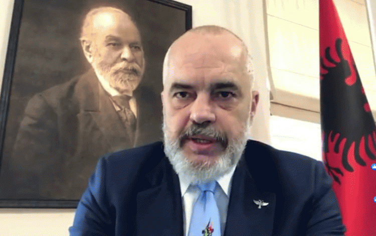 ‘I lini shfaqjet teatrale!’, Rama mesazh Serbisë: Kosova nuk është territor pa Zot, e dini që ka mbrapa një aleancë të madhe ushtarake ‘I lini shfaqjet teatrale!’, Rama mesazh Serbisë: Kosova nuk është territor pa Zot, e dini që ka mbrapa një aleancë të madhe ushtarake