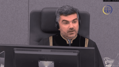 Gjyqi ndaj Thaçit dhe ish-drejtuesve të tjerëve, çfarë tha dëshmitari për hierarkinë e UÇK-së Gjyqi ndaj Thaçit dhe ish-drejtuesve të tjerëve, çfarë tha dëshmitari për hierarkinë e UÇK-së