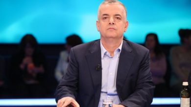 Fryma anti-amerikane e Kurtit, Nazarko: Po e vendos Kosovën kundër SHBA-së! Fryma anti-amerikane e Kurtit, Nazarko: Po e vendos Kosovën kundër SHBA-së!