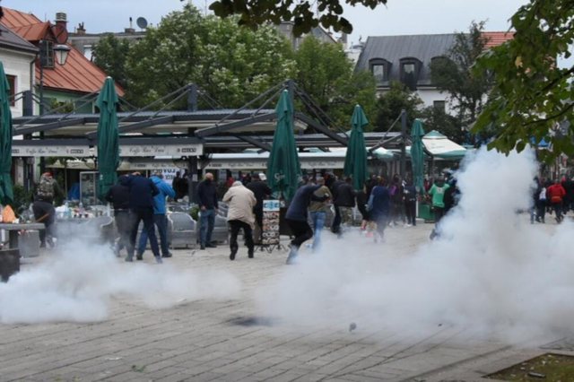 Protesta dhe gaz lotsjellës/ Tensionohet situata në Malin e Zi, SHBA reagon: Ndalni dhunën, përgjegjësit…