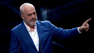 Rama mesazh Kurtit nga Prishtina: Ëndrra për fitore absolute kthehet në makthin e humbjes së shumëçkaje për breza të tërë Rama mesazh Kurtit nga Prishtina: Ëndrra për fitore absolute kthehet në makthin e humbjes së shumëçkaje për breza të tërë