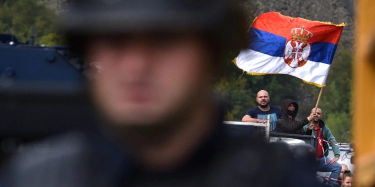 Kriza në veri të Kosovës, Serbia mes Rusisë dhe Perëndimit/ Vizita e ambasadorit rus s’ishte e menduar mirë. Beogradi do paguajë faturën Kriza në veri të Kosovës, Serbia mes Rusisë dhe Perëndimit/ Vizita e ambasadorit rus s’ishte e menduar mirë. Beogradi do paguajë faturën